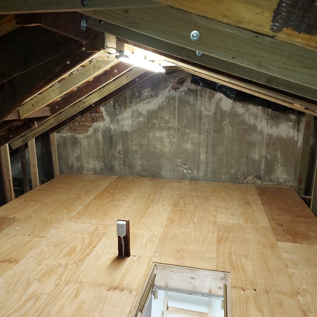 Ladders and Storage Floors